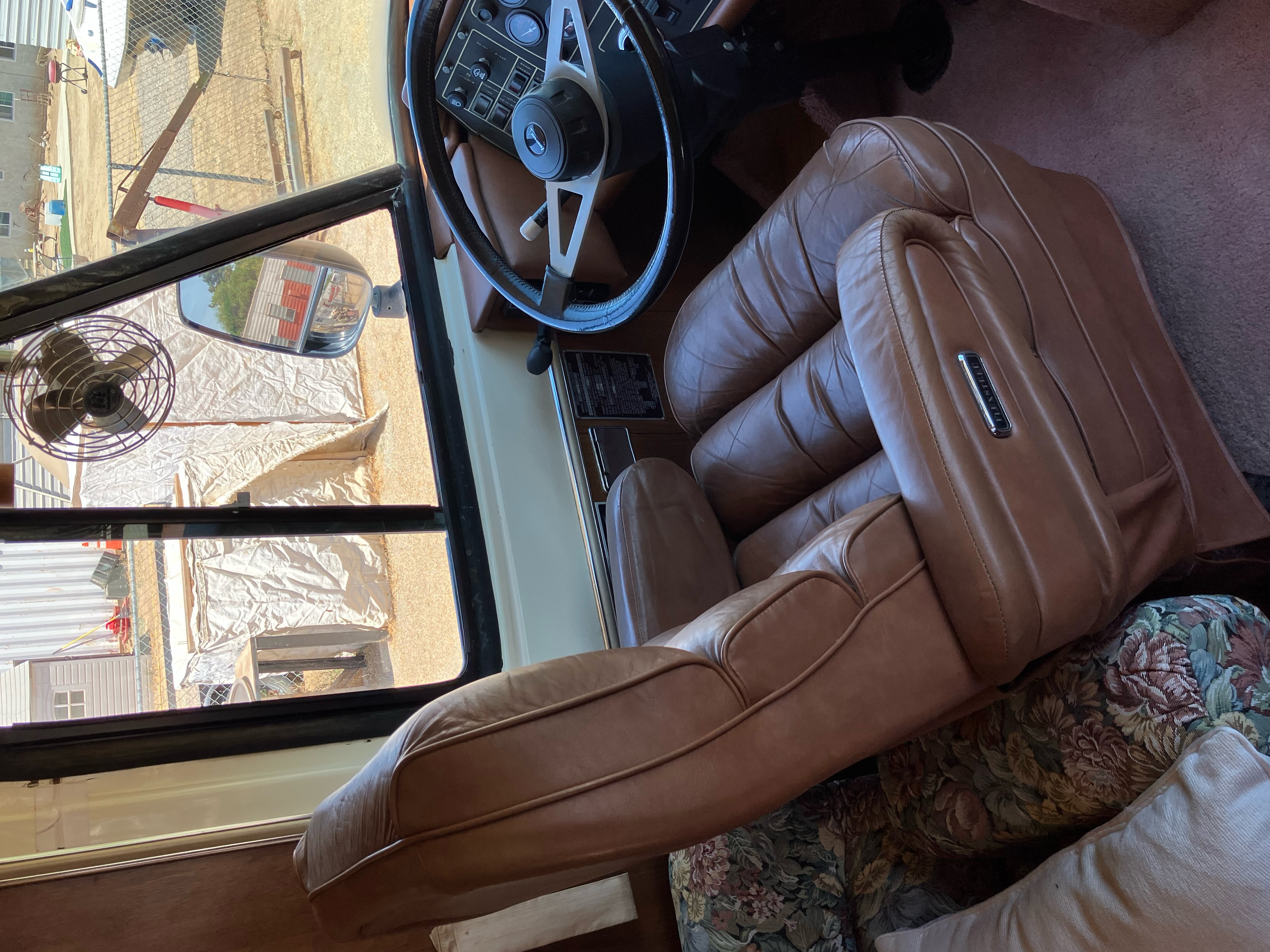 Driver seat (leather)