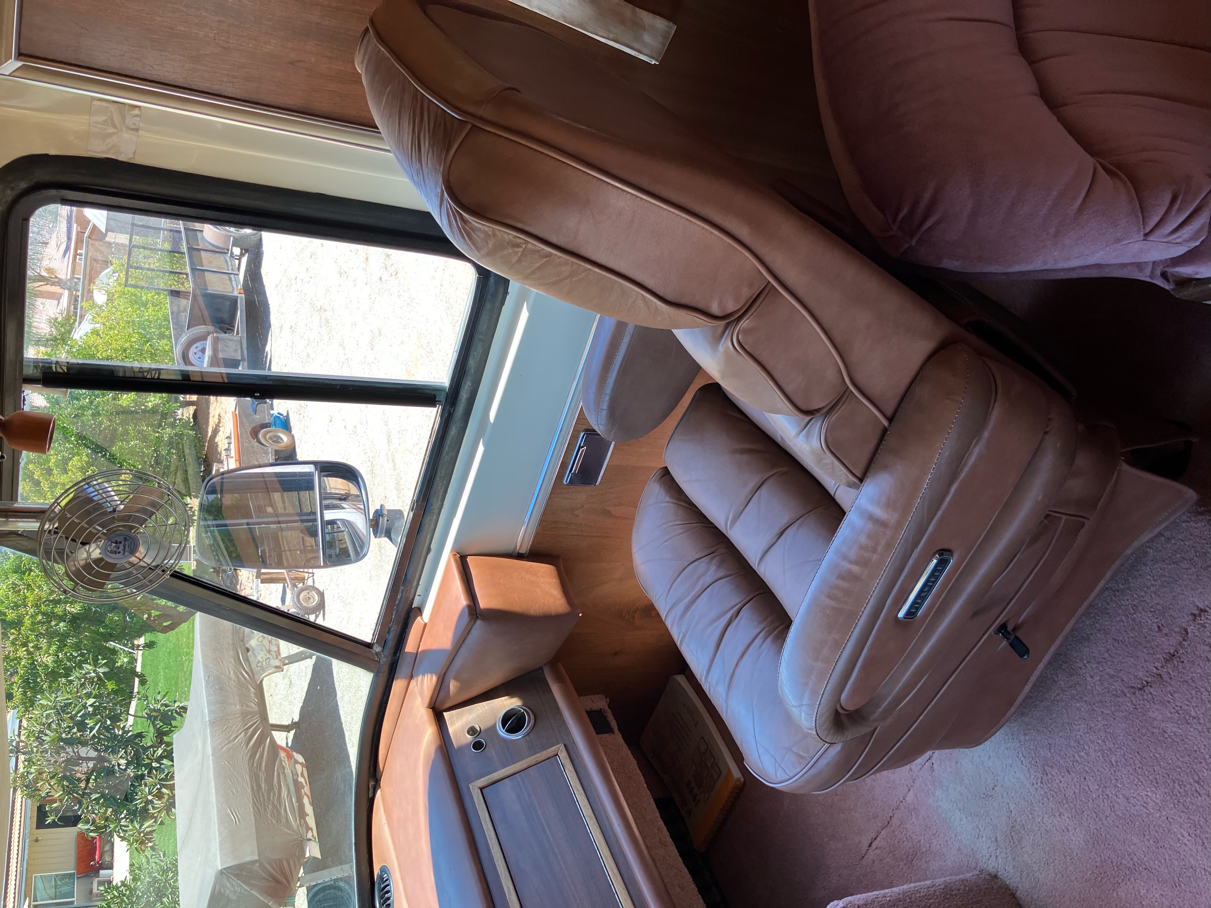 Passenger side wheel / trim